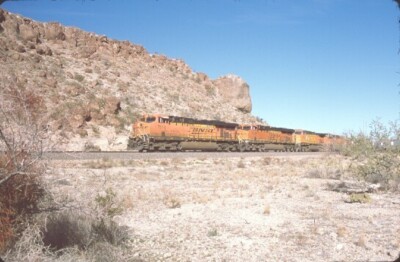 メリル出品 BNSF 7514 ES44DC KINGMAN AZ ORIGINAL SLIDE 12-09-18 T8-12 | eBay