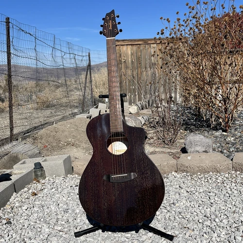 Breedlove Guitar Pursuit Exotic Concert Chocolate Box CE Acoustic-Electric 2020
