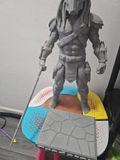 Grey 3D Printed Predator Statue 55cm +7cm Base  Large Display, PLA Eco-friendly