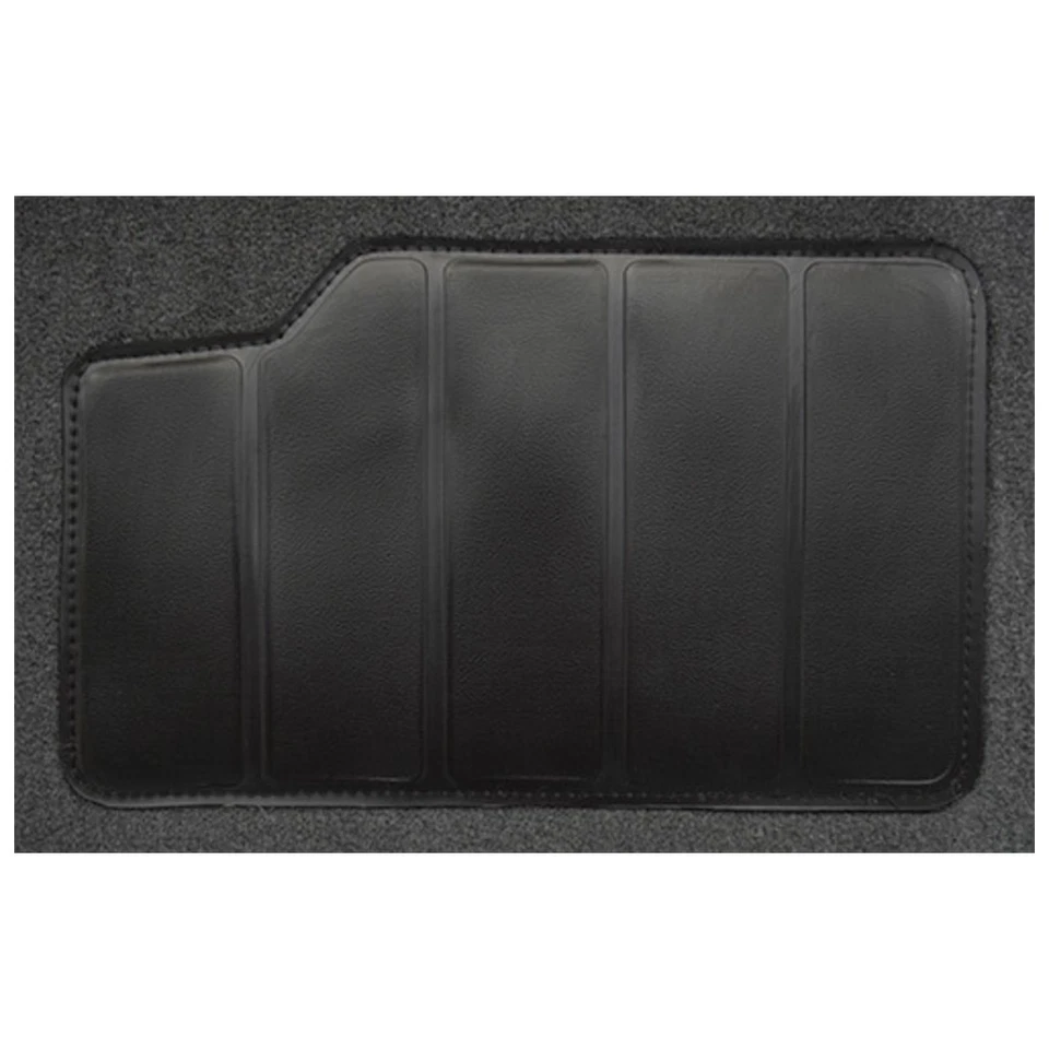 Alfombra para Dodge Colt 1993-1994 cupé de 2 puertas Cutpile Foto 3 de 4