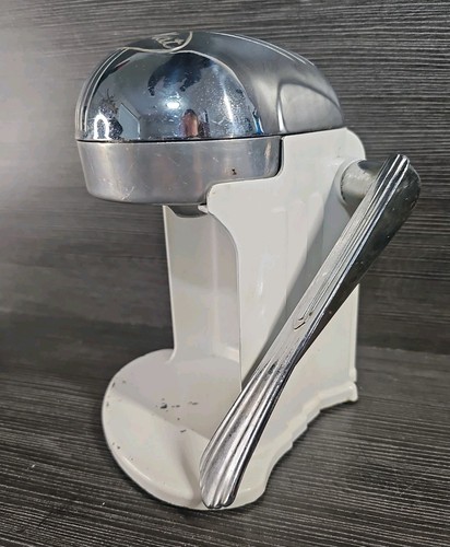 Vintage Rival Juice-O-Mat hand juicer Single Action Lever
