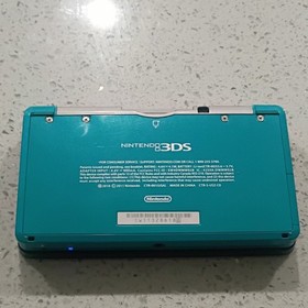 Nintendo 3DS Blue Handheld Console Wi-Fi 3D SD Slot 2GB NTSC-U/C CTR-001