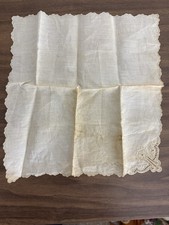 Vintage Linen Handkerchief Scalloped Edge Floral Motif 10.5