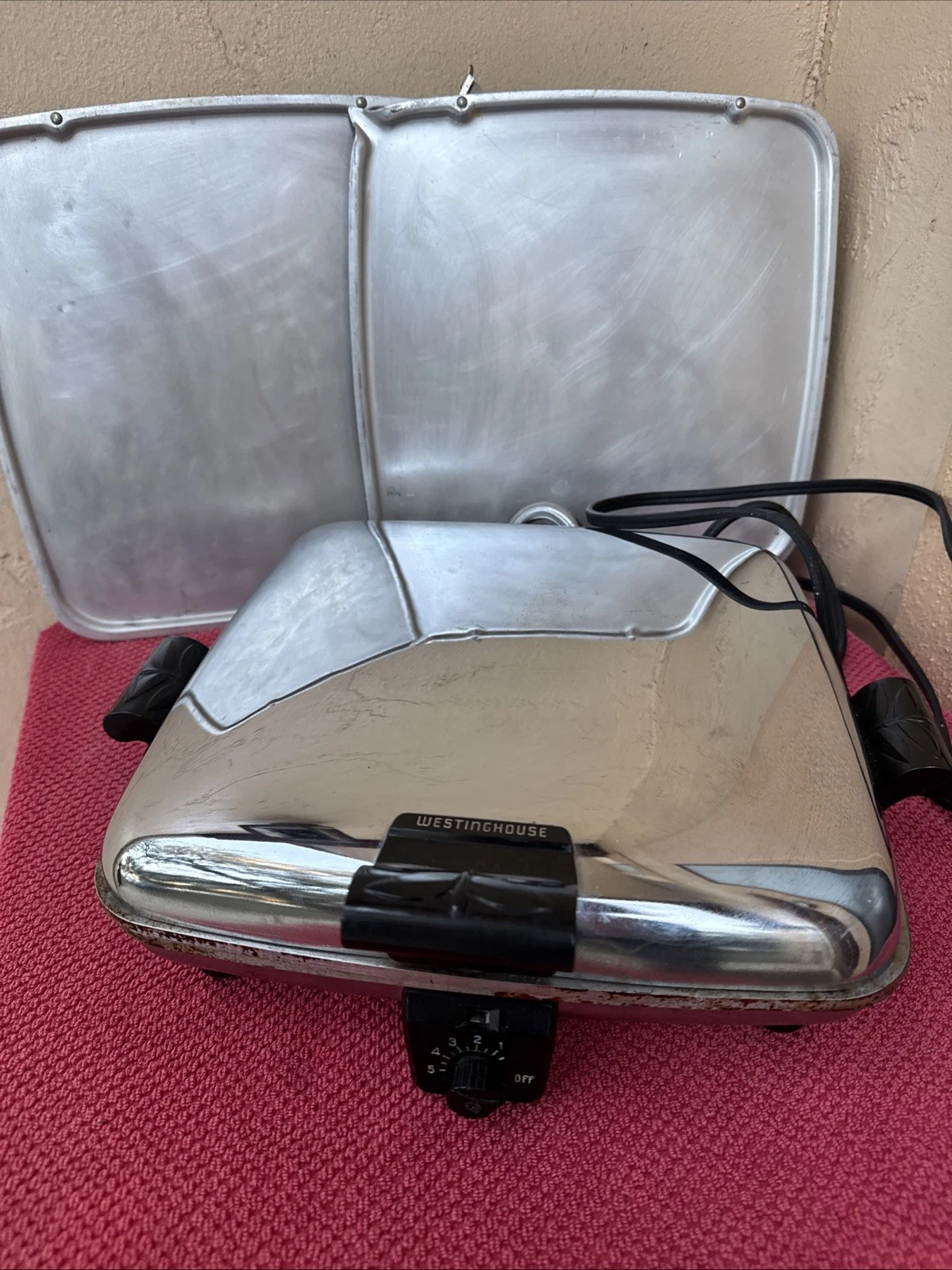 Vintage Westinghouse Grill-N-Waffler Waffle Maker W/ Griddle Plates SGWB-521