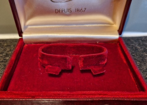 Lovely Vintage Red Velvet Longines Watch Box! Circa 1960s - Picture 4 of 5