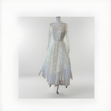 Vintage 1950  s Style Wedding Dress Lace Flair Elegant, Romantic, Timeless MINT 