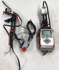 LEGO Lotto di pezzi Mindstorms tra cui EV3 Intelligent Brick motori cavi sensore
