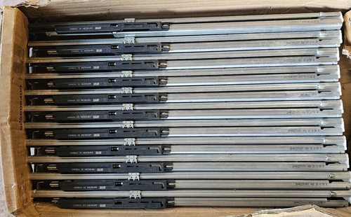 Lot of 10) Quadro V6 480mm Soft-Close Full Extension Undermount RH 9047757