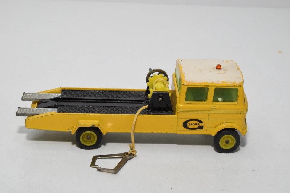 B67 1:55 SIKU V319 V 319 MERCEDES-BENZ LP 608 TOW TRUCK ADAC LARGE - Image 4 of 4