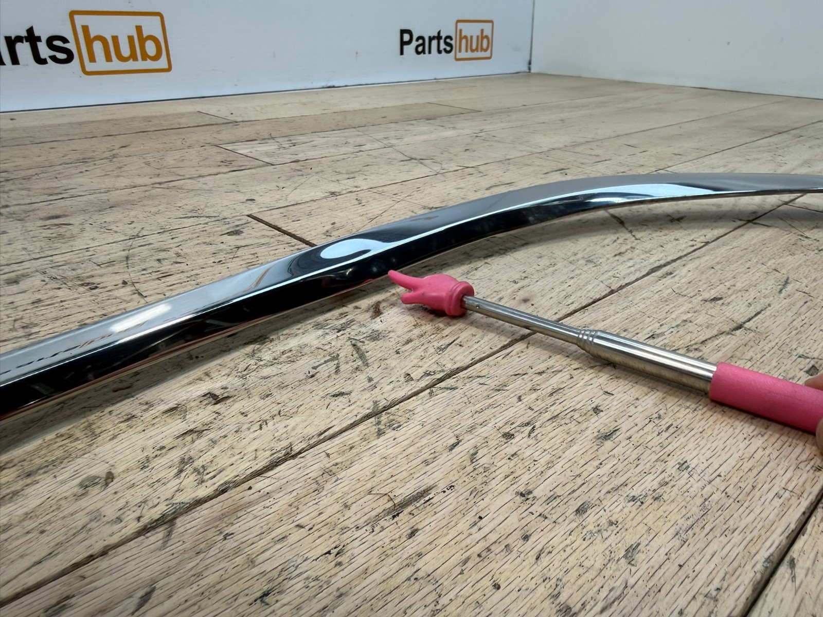 2013 Bentley Continental GT Coupe Rear Right Quarter Window Molding TRIM OEM