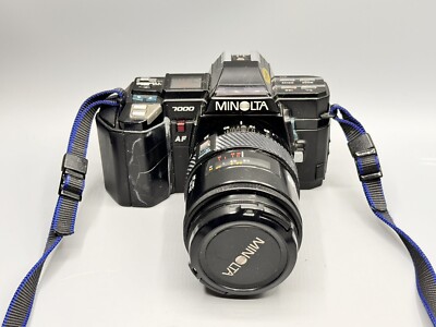Minolta 7000 AF mit Maxxum AF Zoom 28-85mm 1:3.5-4.5 #59112640-102