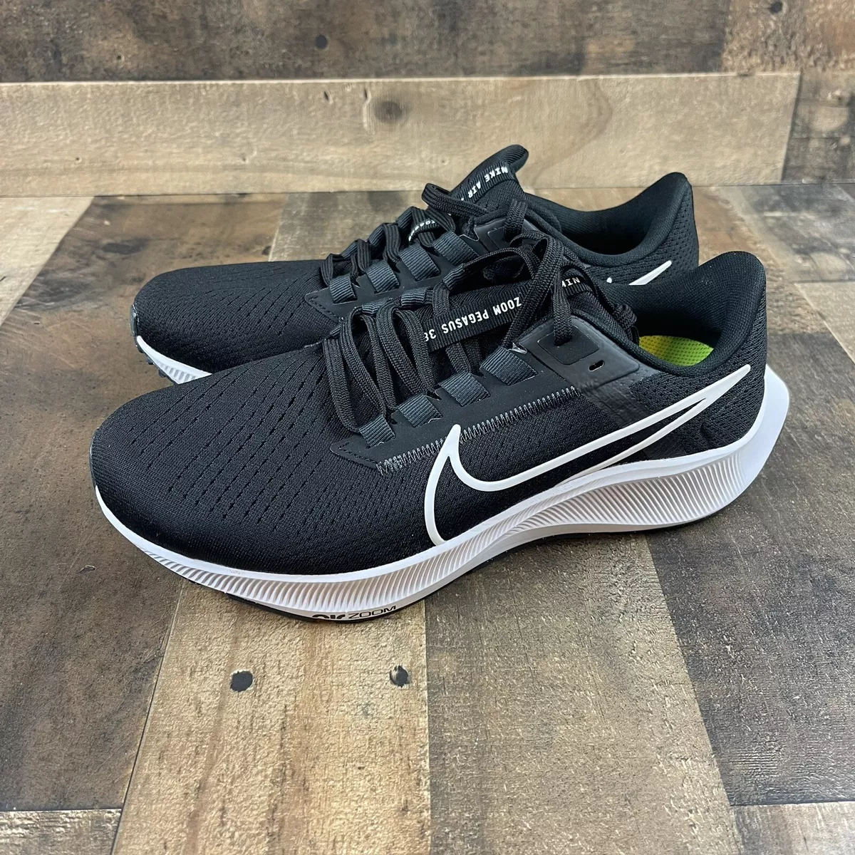 nike pegasus 38 black white