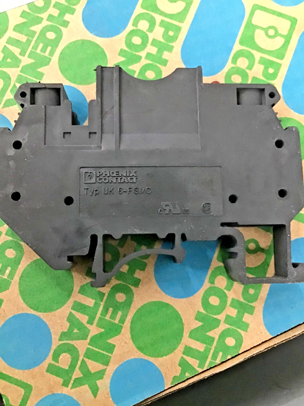 1pcs Phoenix Contact 3001938 straight through terminal block