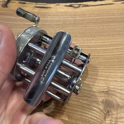 best 4000 size reel for surf fishing Amazon.com : Dr.Fish Long Shot 10000 Saltwater Spinning Reel Surf Fishing,  13+1 BBS, 40LB Max Drag, Ultra High Capacity, Heavy Duty Surf Casting Reel  Offshore Catfish Ocean Sea : Sports & Outdoors