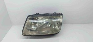 VW BORA Variant 1J6 Scheinwerfer vorne links 083411106L 1.90 Diesel 31897817