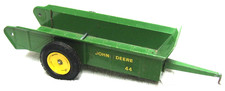 VHTF 1/16 JOHN DEERE 44 TRACTOR SPREADER W/ SIDE GEAR FARM TOY BUILDER