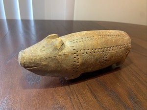 Vintage Massim Hand Carved Pig Papua New Guinea Wooden Relic Wealth Antique