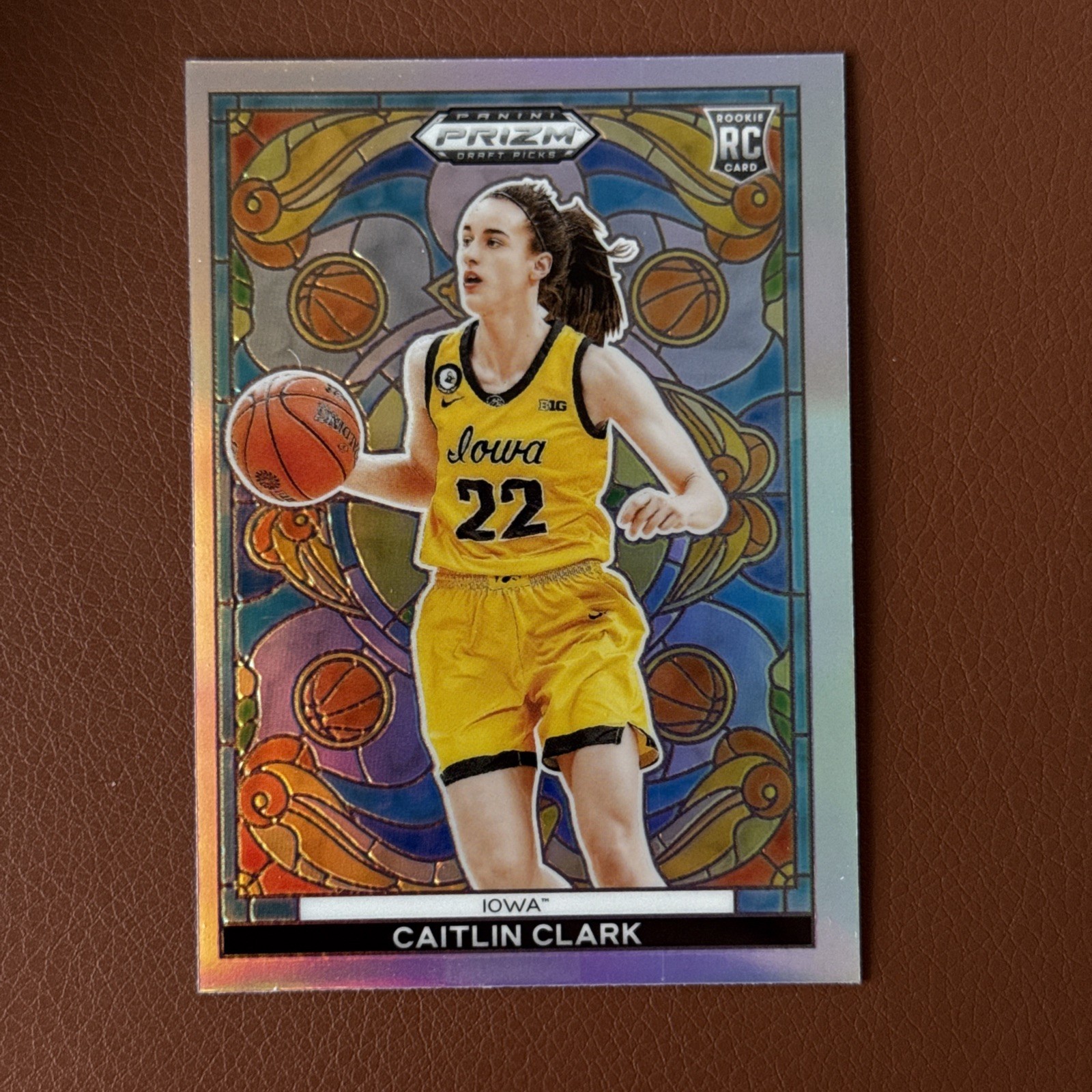 2024 PANINI PRIZM DRAFT PICKS STAINED GLASS #1 CAITLIN CLARK ROOKIE FEVER