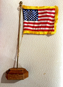 Vintage Annin & Co Envoy Flag U.S. Flag Desk Set Display 13 " Tall - 4"x6" Flag