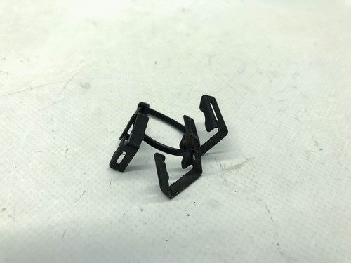 BMW K75RT Einspritzdüsen Clip Fuel Petrol Injector Retaining Clips (1) 92'