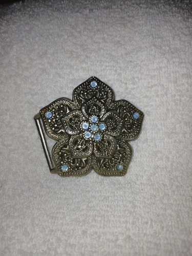 Vintag Siver Tone Flower Shaped Blt Buckle - Picture 2 of 3
