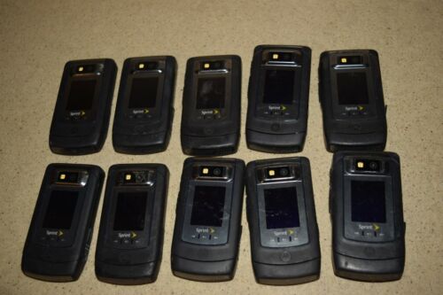 ^^ MOTOROLA V950 FLIP PHONE - LOT OF 10 (Y1) - Picture 1 of 4