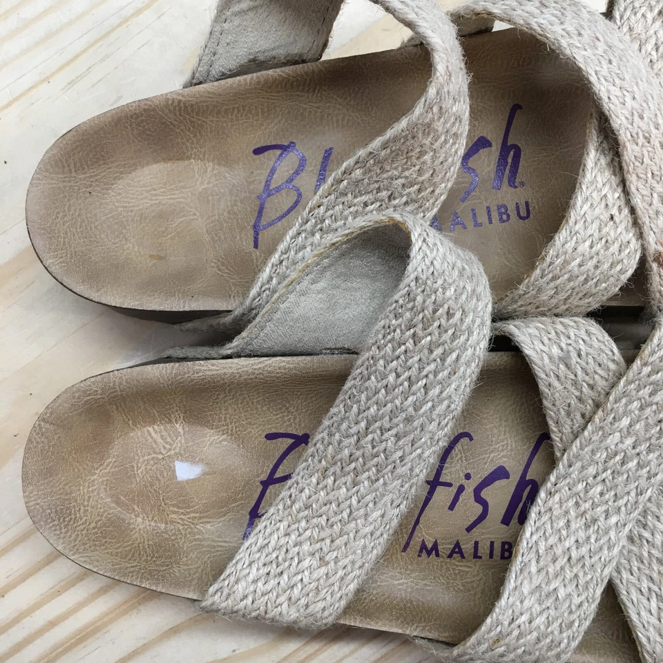 Sandalias Blowfish Malibu para mujer 11 correas deslizantes Miri beige punta abierta informales Foto 4 de 4