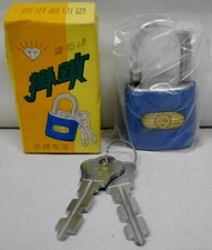 Vintage Diamond Brand Padlock Blue with 2 Keys