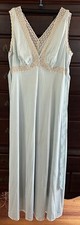 Vtg USA VANITY FAIR Pillow Tab Antron III Lace Full Sweep Sz 34 Blue Nightgown