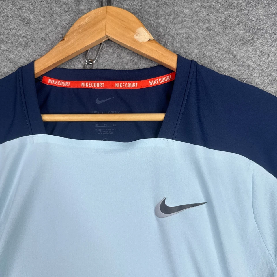 Camisa Nike Court Dri-FIT ADV para Hombres XL Azul Slam Tenis US Open 22 DN1820-474 Foto 2 de 4