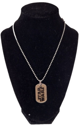 Edelstahl Star Wars Anhänger an 16'' Kette von Darth Vader