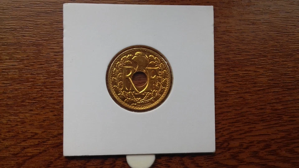 Plaqué OR France 1933 10 centimes Lindauer - Photo 2/2