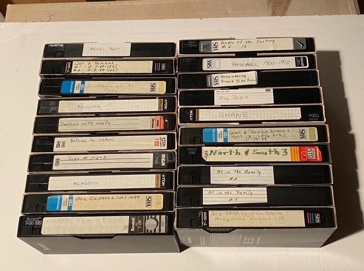 20 PreRecorded VHS Tapes Sold As Used BlanksLOT C Cuisine reunionnaise