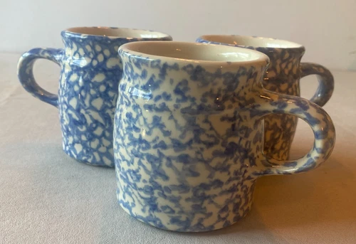 3 Workshop Gerald Henn Pottery Roseville Ohio Ceramic Blue Spongeware Cups Mugs