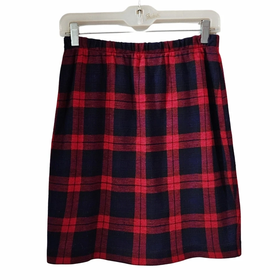 Vintage DBY Ltd Red and Black Red Buffalo Plaid Skirt Set/Suit, Size 11 - Image 3 of 4