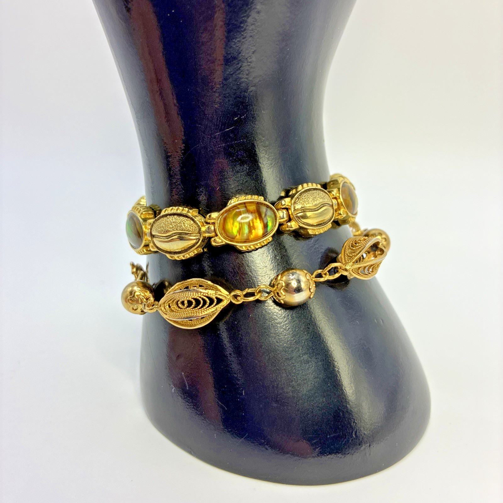 Bracelet Stackable Link Gold Tone Iridescent Cabo… - image 2