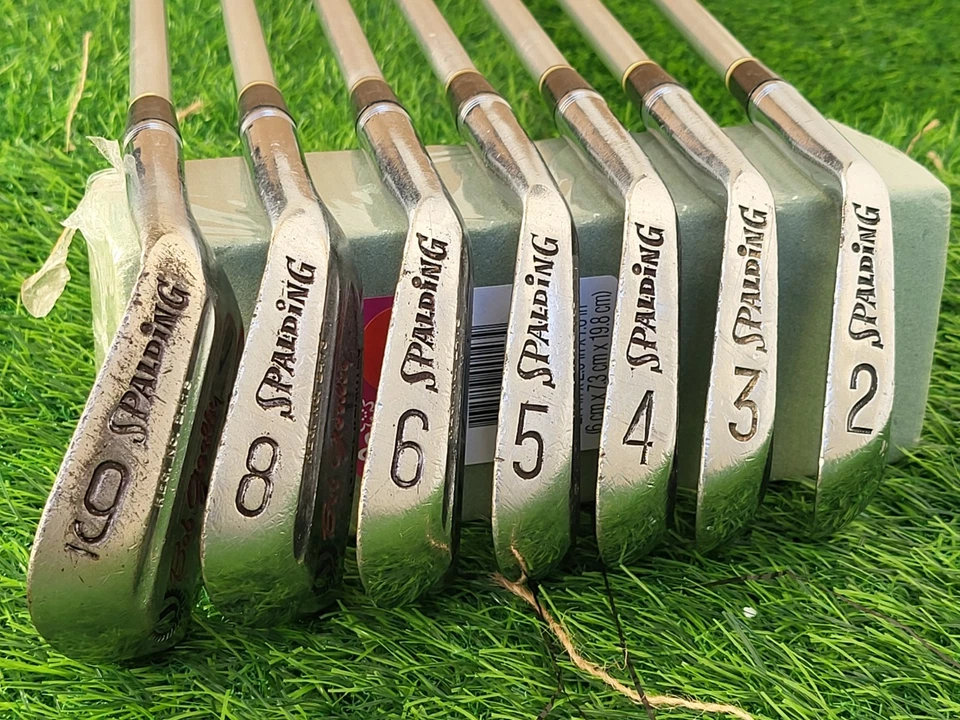 Spalding Bob Goalby Power Weighted Irons 2-6, 8-9 Aluminum Shaft Medium Flex - Image 3 of 4