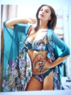 Emily Ratajkowski signed MODEL/ACTRESS Beautiful Sexy 8x10 Photo W/COA & #d Holo — photo 3