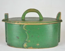 ANTIQUE BENT WOOD BRIDES PANTRY BOX WITH HANDLE - GREEN PAINT - 12 3/4" X 6 3/4"