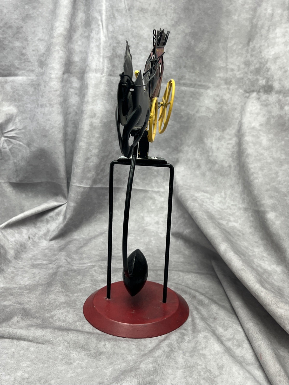 2006 Wells Fargo Horse and Stagecoach Balance Pendulum Cast Iron Toy 13.5" x 12"