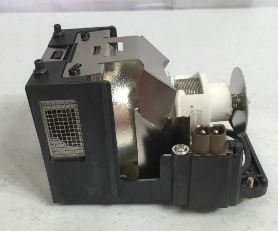 V7 Replacement Projector Lamp Sharp AN-XR10LP-V7-1N ✅❤️️✅❤️️ NEW! OPEN BOX! - Image 2 of 4
