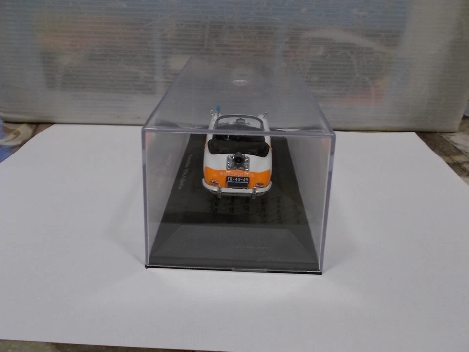 atlas sc1 43 porsche 356 cabrio rwkspolitie - Immagine 2 di 4