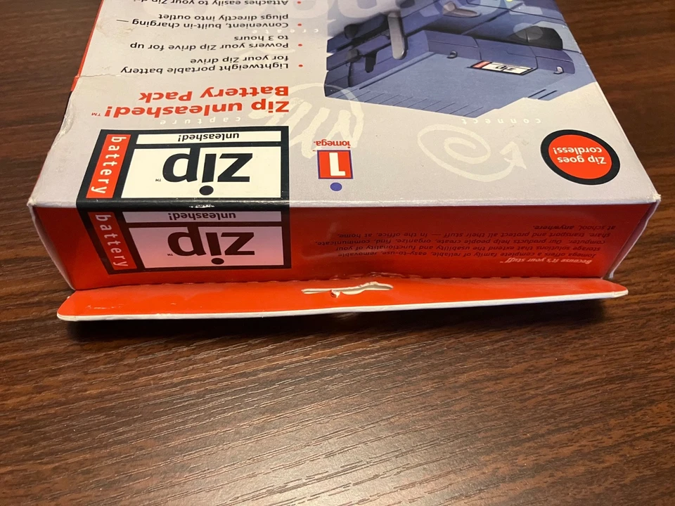 Iomega cremallera desatada! Paquete de batería fuente de alimentación para unidades de disco Zip SIN ABRIR NUEVO EN CAJA Foto 2 de 4