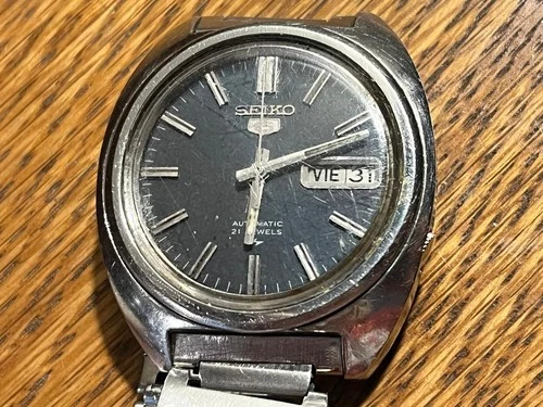 1972 Vintage Seiko 5 Automatic 7019 7120  Wrist Watch Day& Date. Japan RUN !