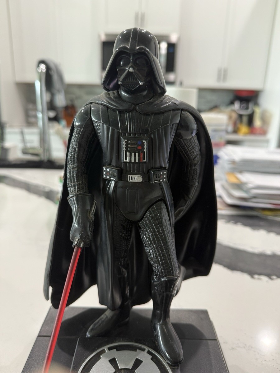 Thinkway Toys Star Wars DARTH VADER Animated Talking Coin Bank