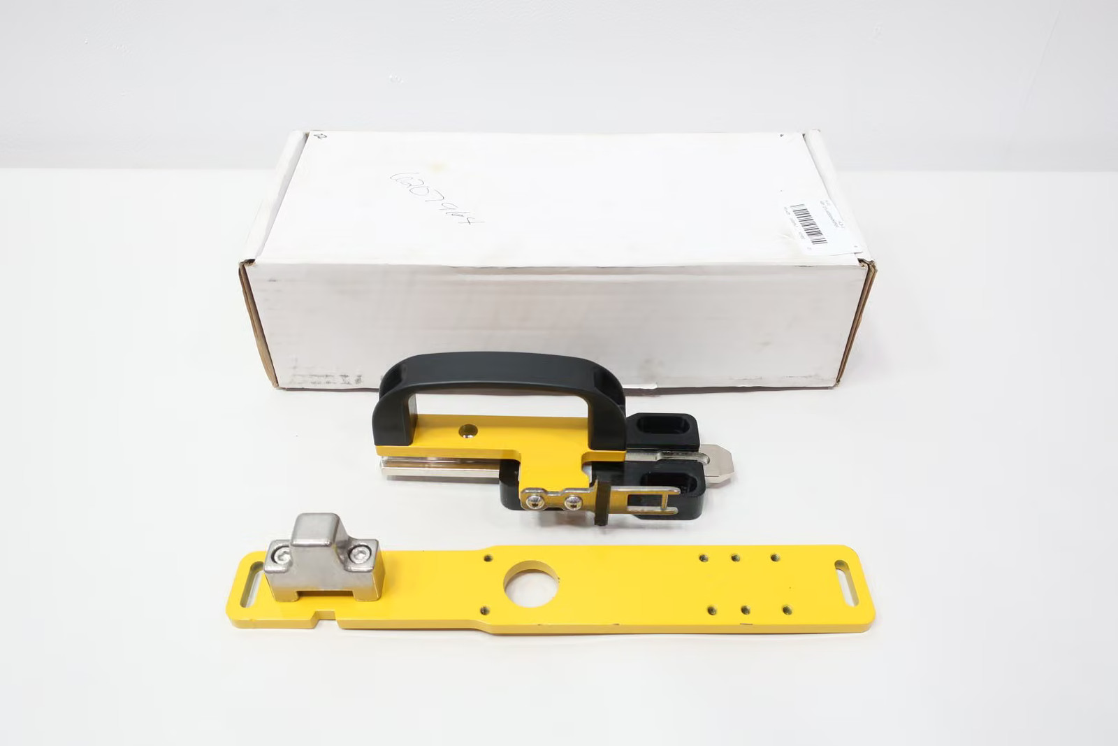 Abb 2TLA050040R0500 Slide Lock