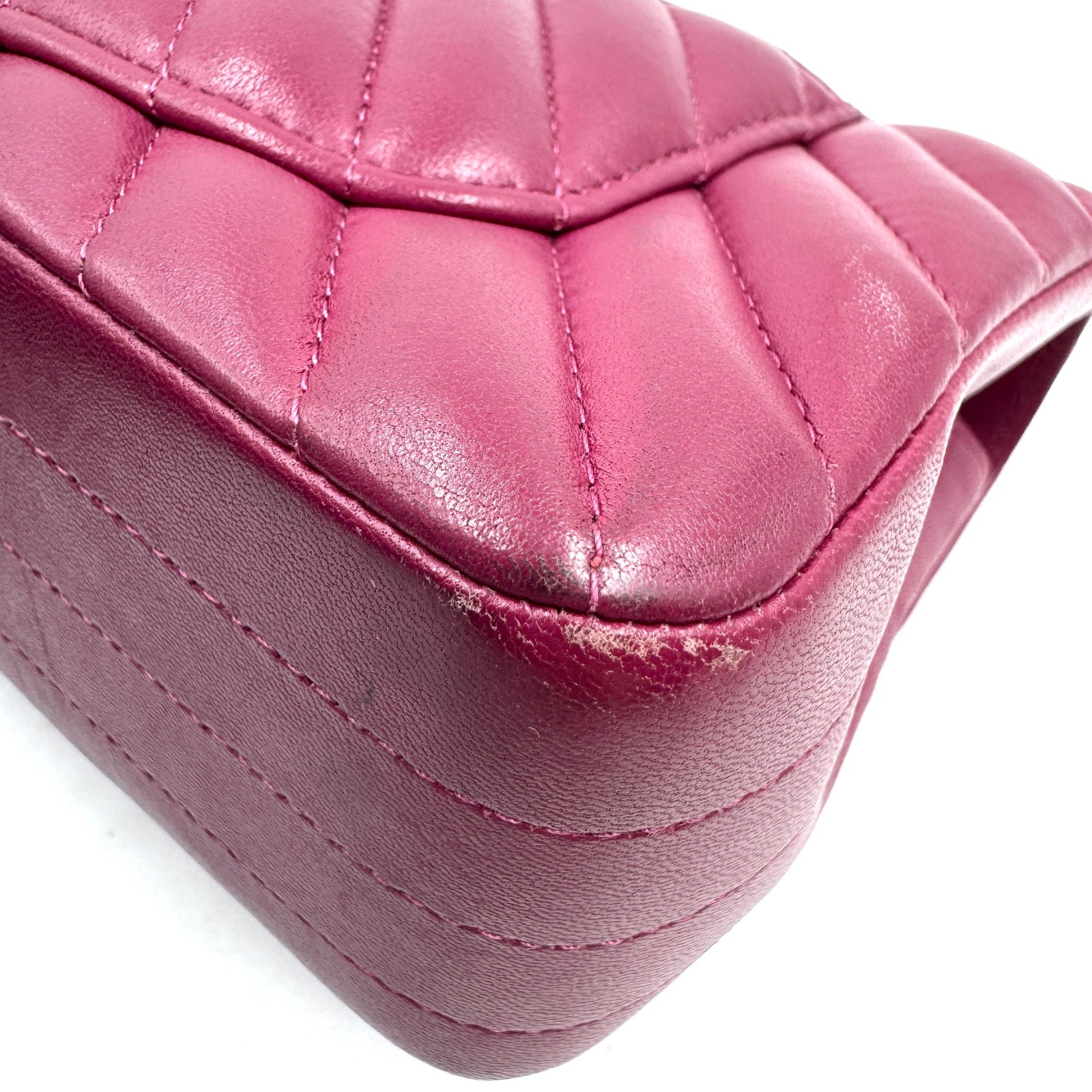 Pre-Owned Chanel Rectangular Flap Shoulder Bag in… - image 9