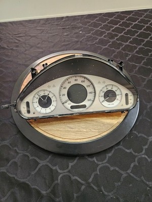 03-09 Mercedes Benz W211 E-Class Speedometer Speedometer Instrument Cluster OEM