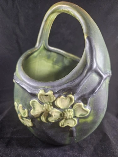 Roseville Dogwood Green Smooth 1920 Vintage Art Pottery Basket