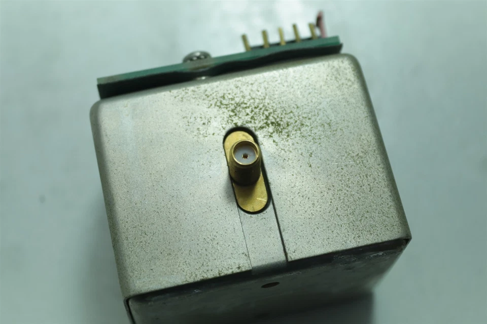 HP Agilent Oscillator 2.0-6.2 GHz 5086-7131  - Image 4 of 4